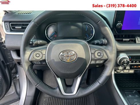 Certified 2023 Toyota RAV4 XLE Premium AWD/4WD image 15