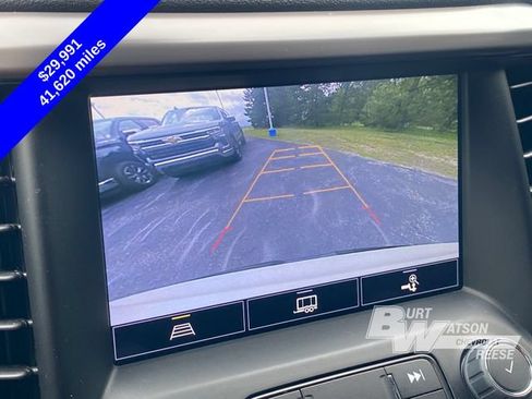 Used 2023 GMC Acadia AT4 w/ Trailering Package AWD/4WD image 26