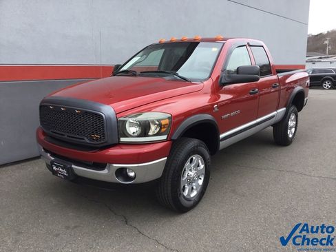 Used 2006 Dodge Ram 2500 Truck SLT image 6