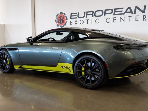 Used 2019 Aston Martin DB11 AMR image 18