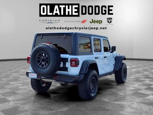 Used 2023 Jeep Wrangler Unlimited Sport AWD/4WD image 27