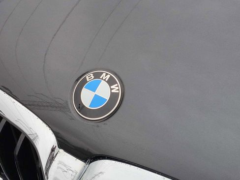 Certified 2023 BMW 530i xDrive w/ Premium Package AWD/4WD image 12