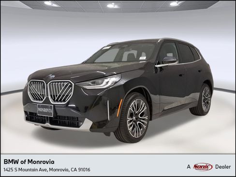 Used 2026 BMW X3 xDrive30i w/ Premium Package AWD/4WD image 1