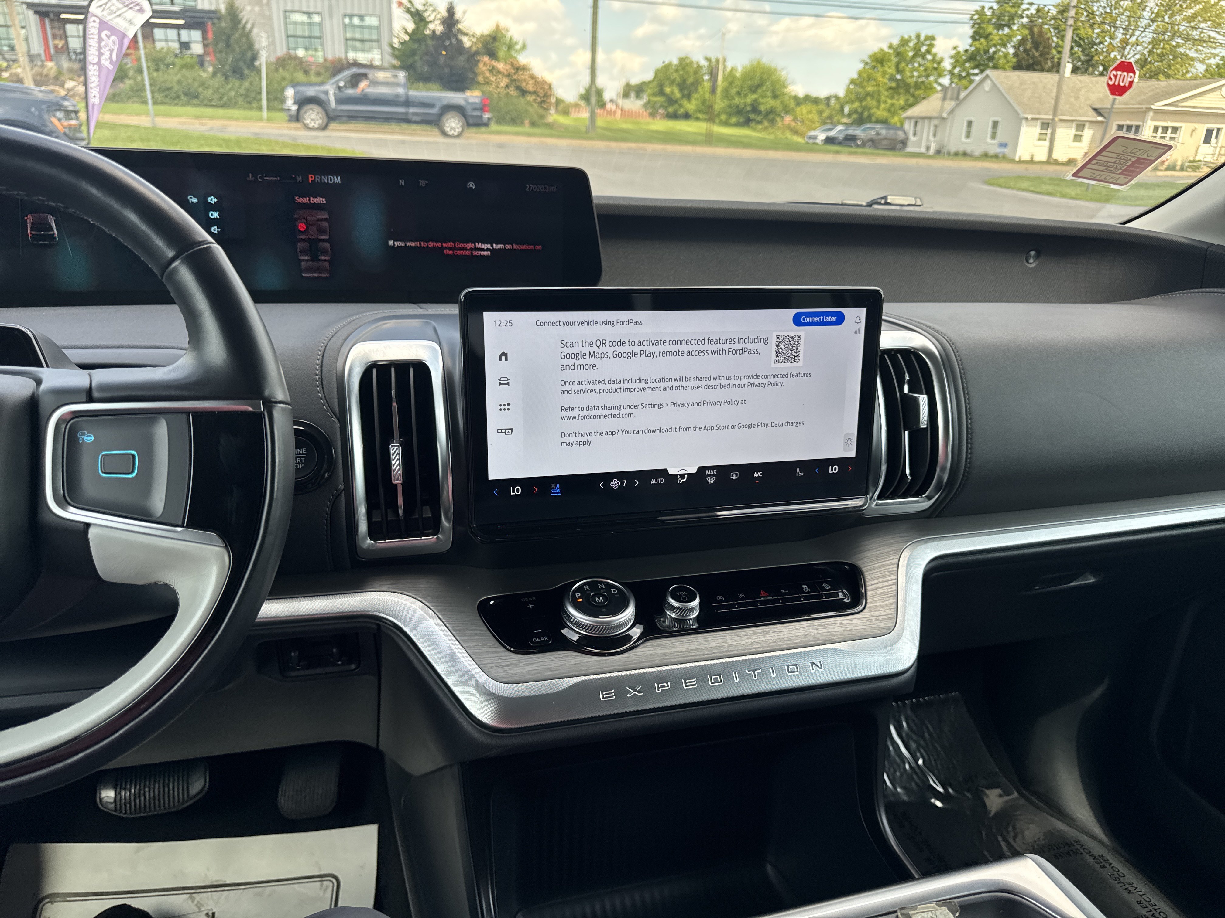 Certified 2025 Ford Expedition Max Platinum w/ Driver's Package AWD/4WD image 30