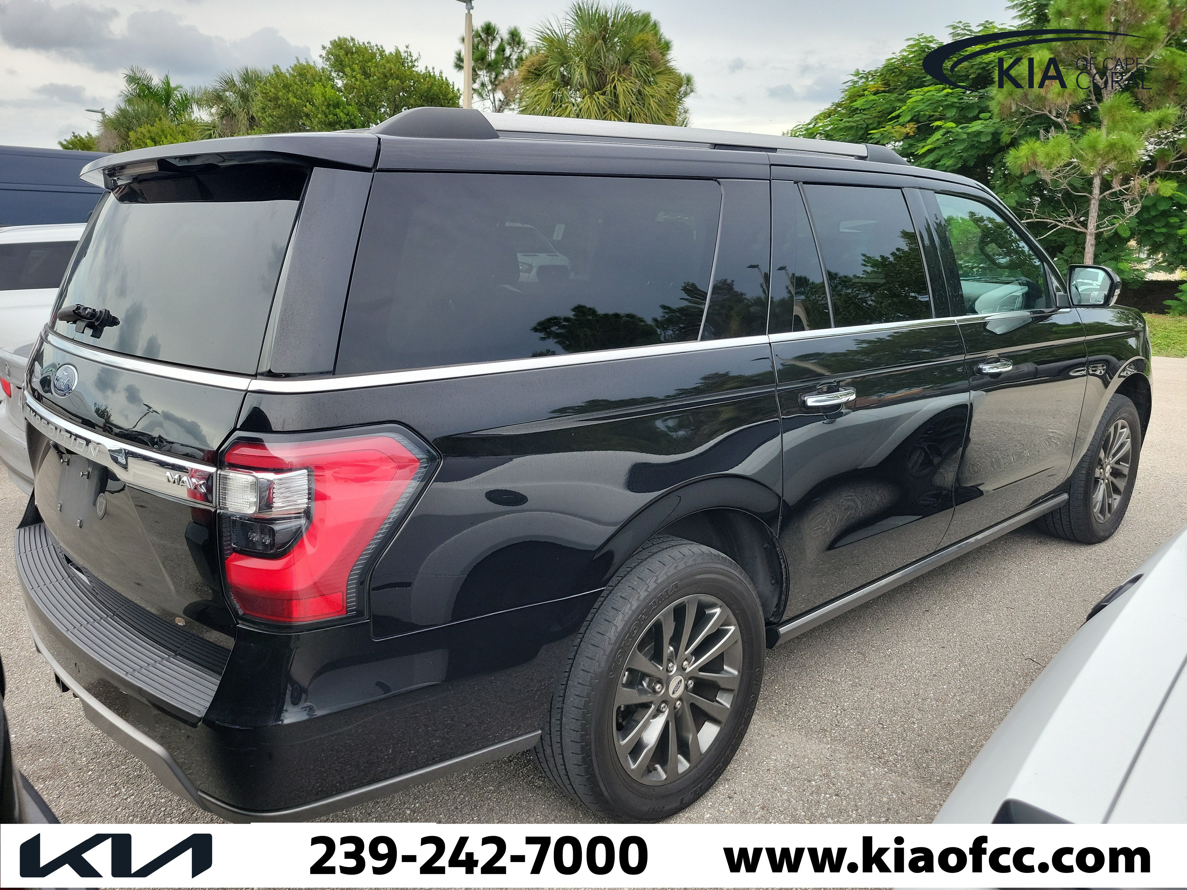 Used 2020 Ford Expedition Max Limited RWD image 6