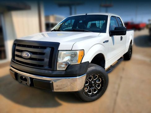 Used 2011 Ford F150 XL w/ PWR Equipment Group RWD image 2