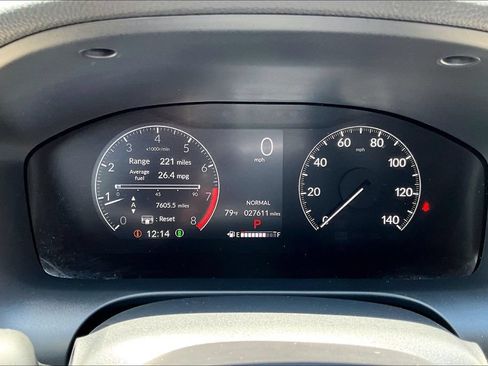Used 2025 Honda HR-V LX image 12