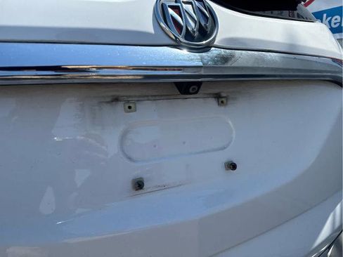 Used 2021 Buick Enclave Essence w/ Sound and Sites Package FWD image 19