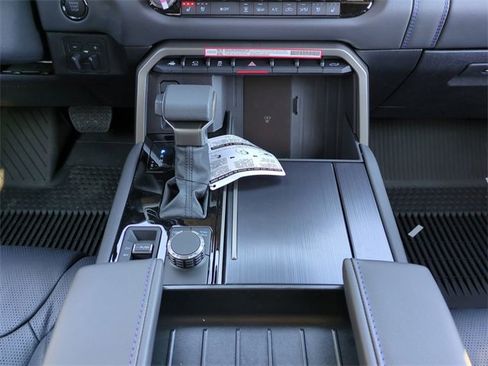 New 2026 Toyota Tundra Platinum image 19