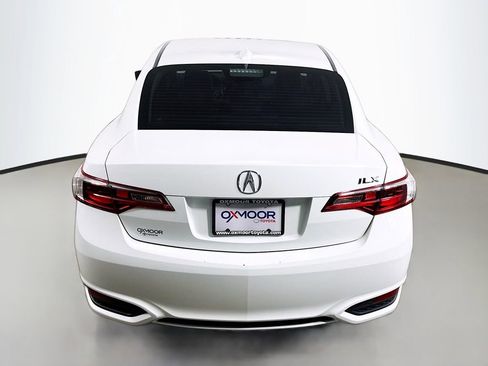 Used 2018 Acura ILX image 6