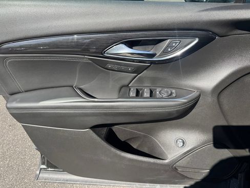 Used 2023 Buick Envision Essence AWD/4WD image 26