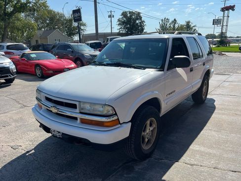 Used 2004 Chevrolet Blazer LS w/ Preferred Equipment Group image 4