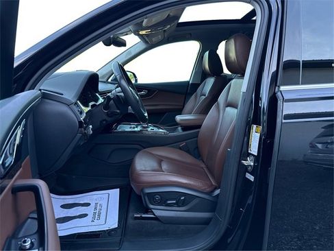 Used 2018 Audi Q7 3.0T Prestige w/ Prestige Package image 10