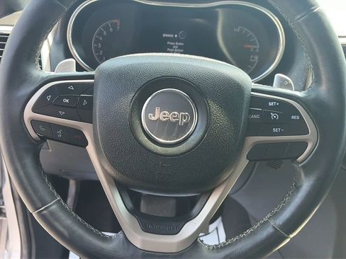 Used 2014 Jeep Grand Cherokee Laredo w/ Quick Order Package 23E AWD/4WD image 13
