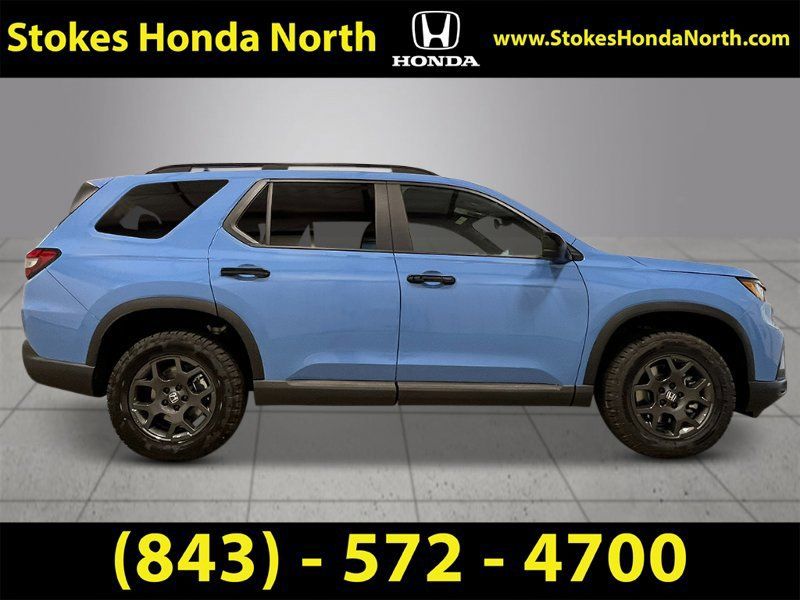 New 2025 Honda Pilot TrailSport image 10