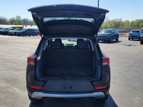 Used 2023 Chevrolet TrailBlazer LT w/ Convenience Package image 11