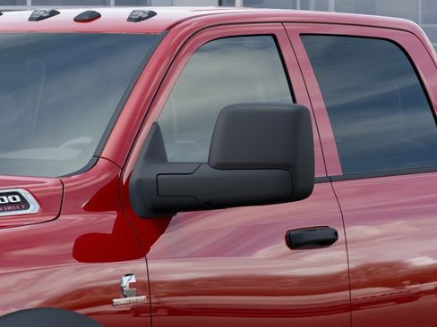 New 2026 RAM 5500 Tradesman w/ Chrome Appearance Group AWD/4WD image 13