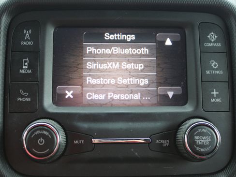 Used 2021 Jeep Wrangler Unlimited Sport image 29