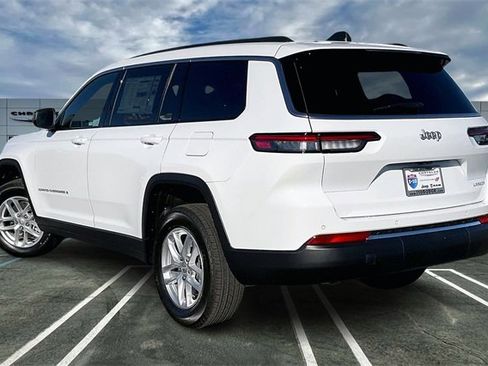 New 2025 Jeep Grand Cherokee L Laredo w/ Luxury Tech Group I image 2
