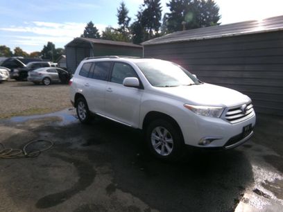 Used 2012 Toyota Highlander SE