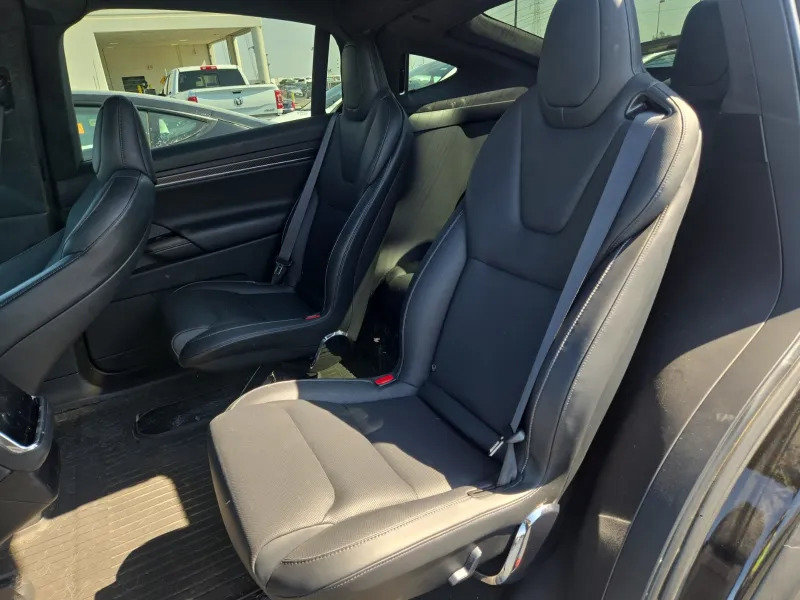 Used 2022 Tesla Model X Plaid AWD/4WD image 10