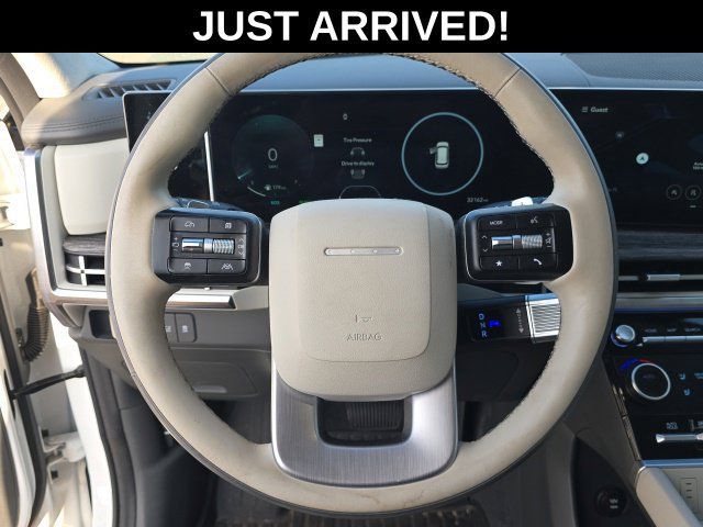Used 2025 Hyundai Santa Fe Calligraphy FWD image 18