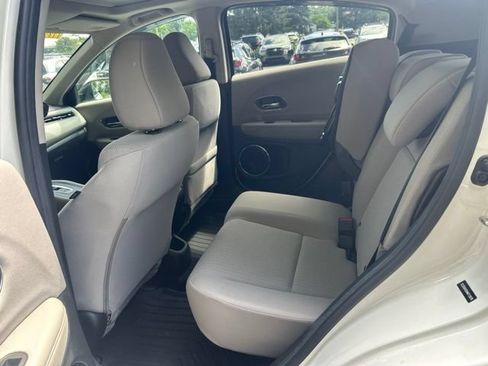 Used 2017 Honda HR-V EX image 21