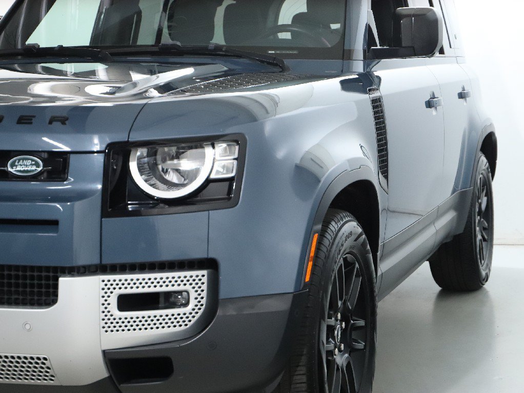 Used 2021 Land Rover Defender 110 S AWD/4WD image 14