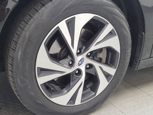 Used 2023 Subaru Legacy Premium image 31