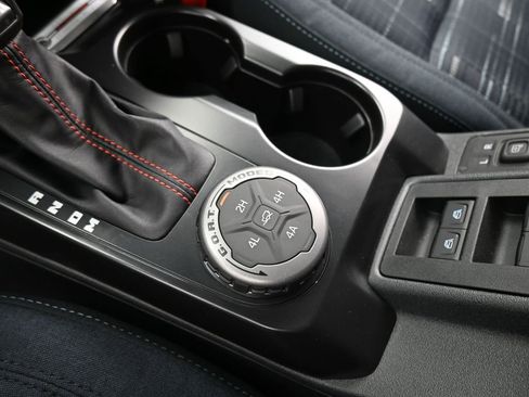 New 2025 Ford Bronco Heritage Edition image 17