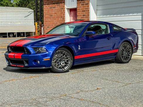 Used 2014 Ford Mustang Shelby GT500 w/ Equipment Group 821A image 8