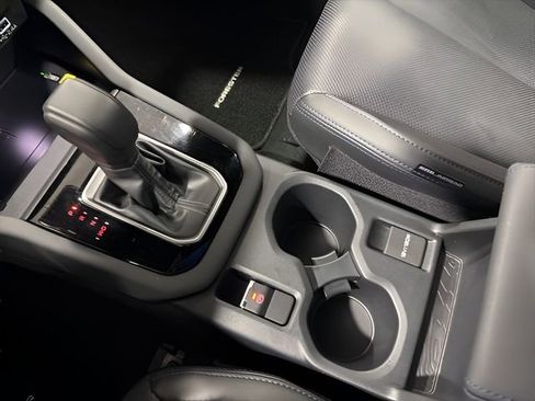 Certified 2025 Subaru Forester Limited w/ Popular Package #1 image 24