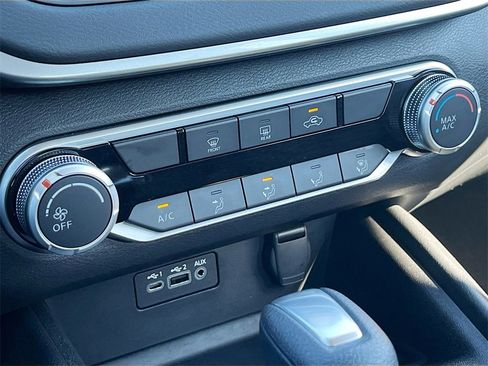 Used 2025 Nissan Altima 2.5 S image 21