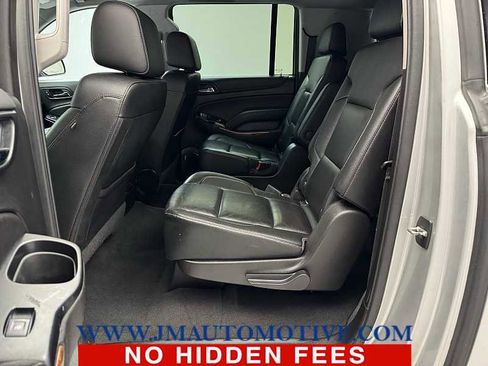 Used 2020 Chevrolet Suburban Premier image 15