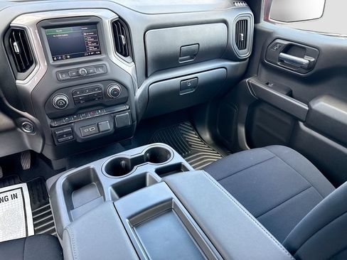 Used 2025 Chevrolet Silverado 1500 Custom AWD/4WD image 26