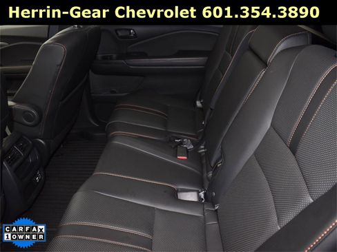 Used 2023 Honda Passport TrailSport image 16