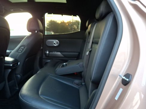 Certified 2023 Genesis GV60 Advanced AWD/4WD image 10