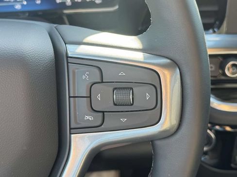 Used 2026 Chevrolet Silverado 1500 LT AWD/4WD image 22