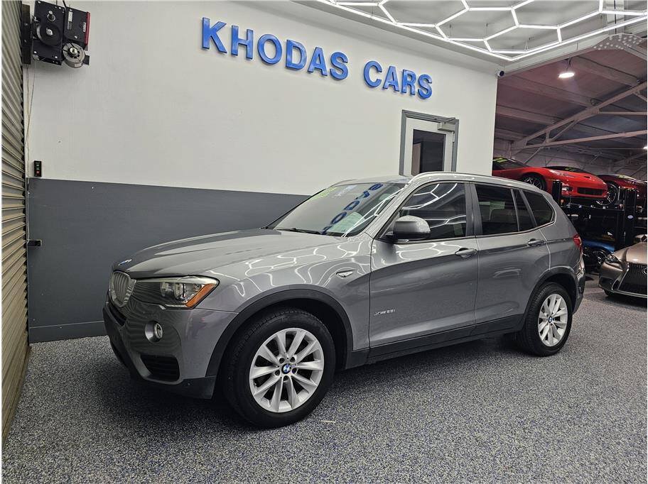 Used 2016 BMW X3 xDrive28i AWD/4WD image 2