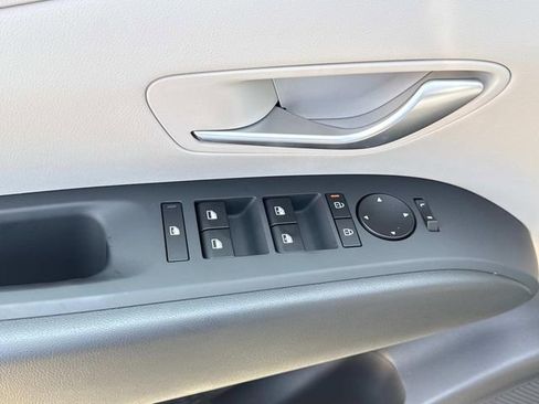 New 2026 Hyundai Tucson SEL FWD image 23