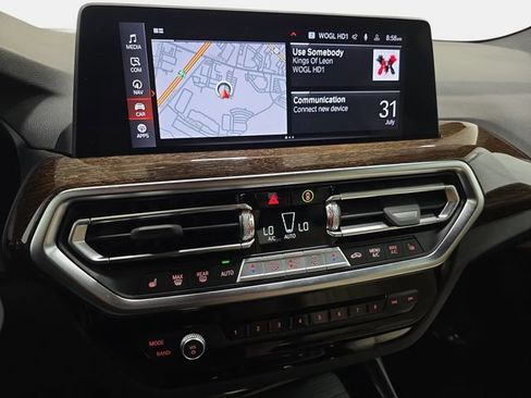 Used 2023 BMW X3 xDrive30i w/ Convenience Package AWD/4WD image 16