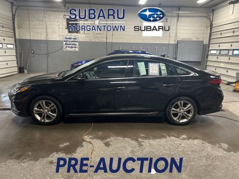 Used 2018 Hyundai Sonata Sport image 1