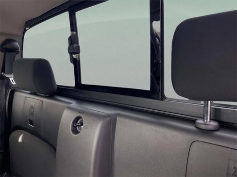 New 2026 Nissan Frontier S image 8