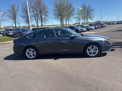 Used 2024 Honda Accord LX image 9
