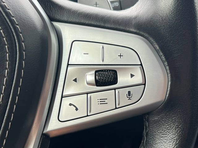 Used 2025 BMW X7 xDrive40i AWD/4WD image 23
