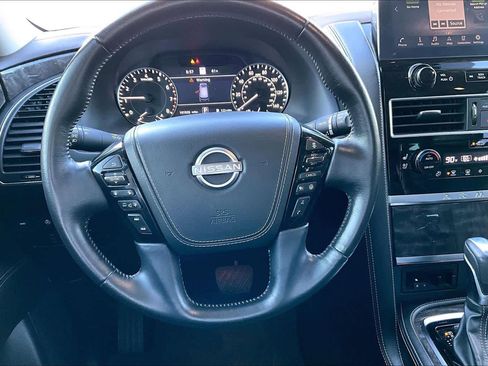 Used 2022 Nissan Armada Platinum w/ Captain's Chairs Package image 5