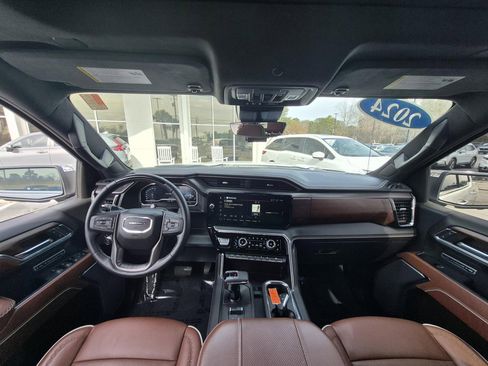 Used 2024 GMC Sierra 1500 Denali Ultimate image 16