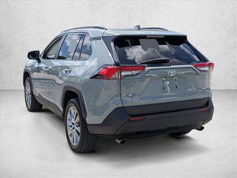 Used 2023 Toyota RAV4 XLE Premium FWD image 7
