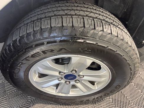 Used 2018 Ford F150 XLT image 39