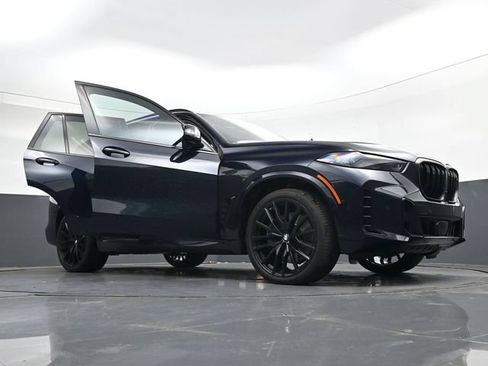 Used 2024 BMW X5 M60i AWD/4WD image 61